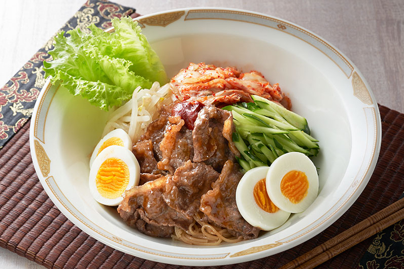 焼肉のたれでビビン麺出来上がり図