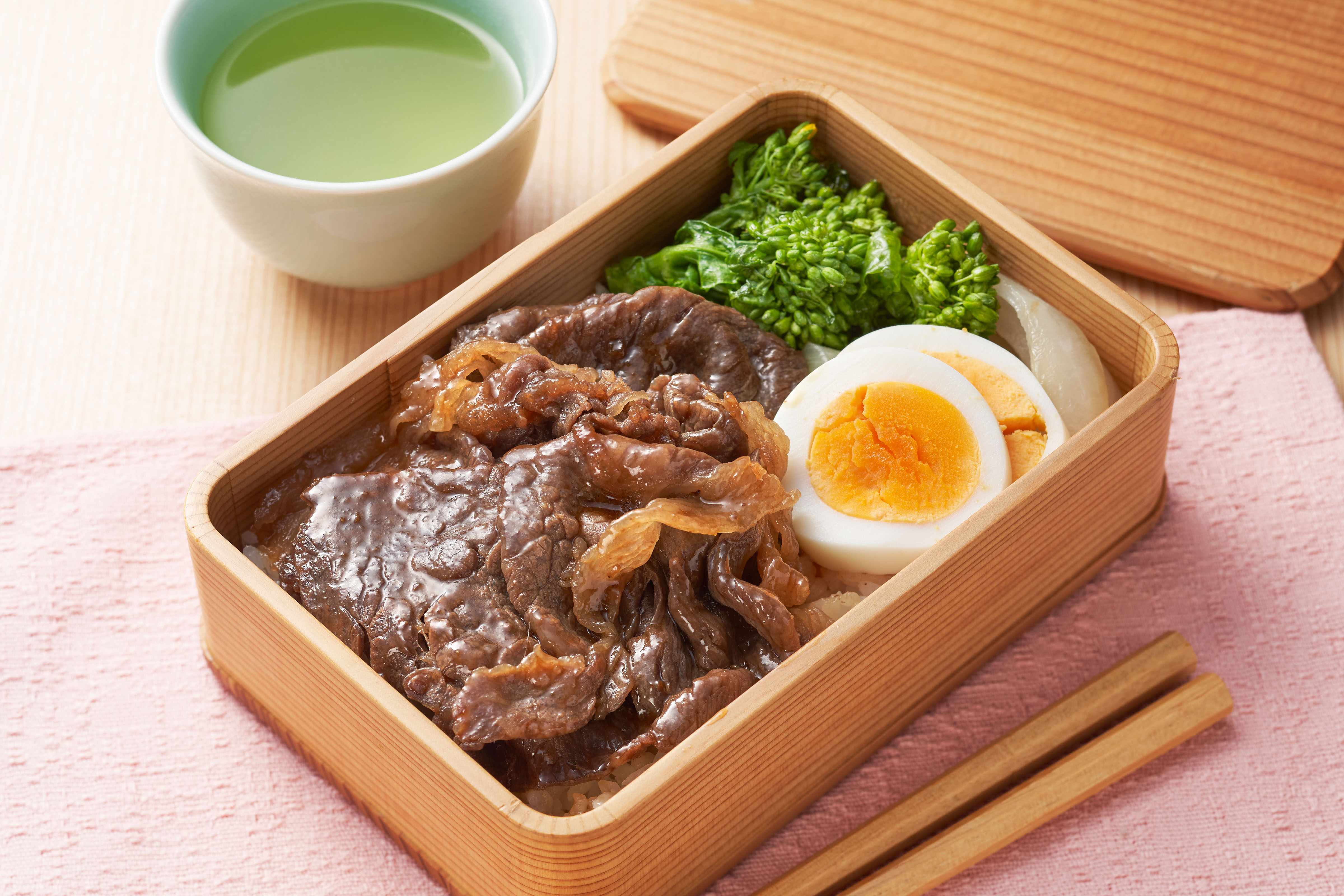 春野菜とお肉ののっけ弁当旨しょうゆ風味出来上がり図